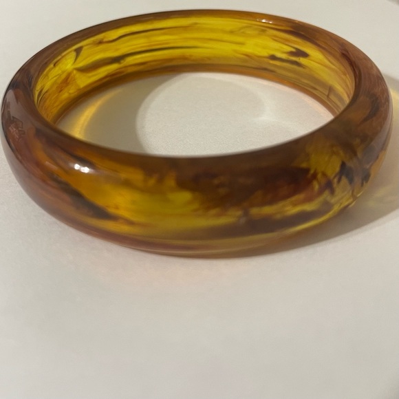 Apple Juice Bakelite Vintage Bangle - Picture 5 of 10